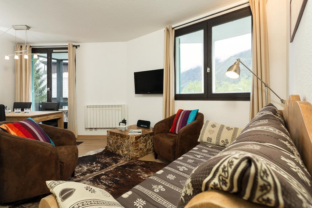 Apartment Balme 3B - A Chamonix Mont Blanc Haven ภายนอก รูปภาพ